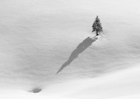 © Janez Kukec Mezek - Črna luknja 4